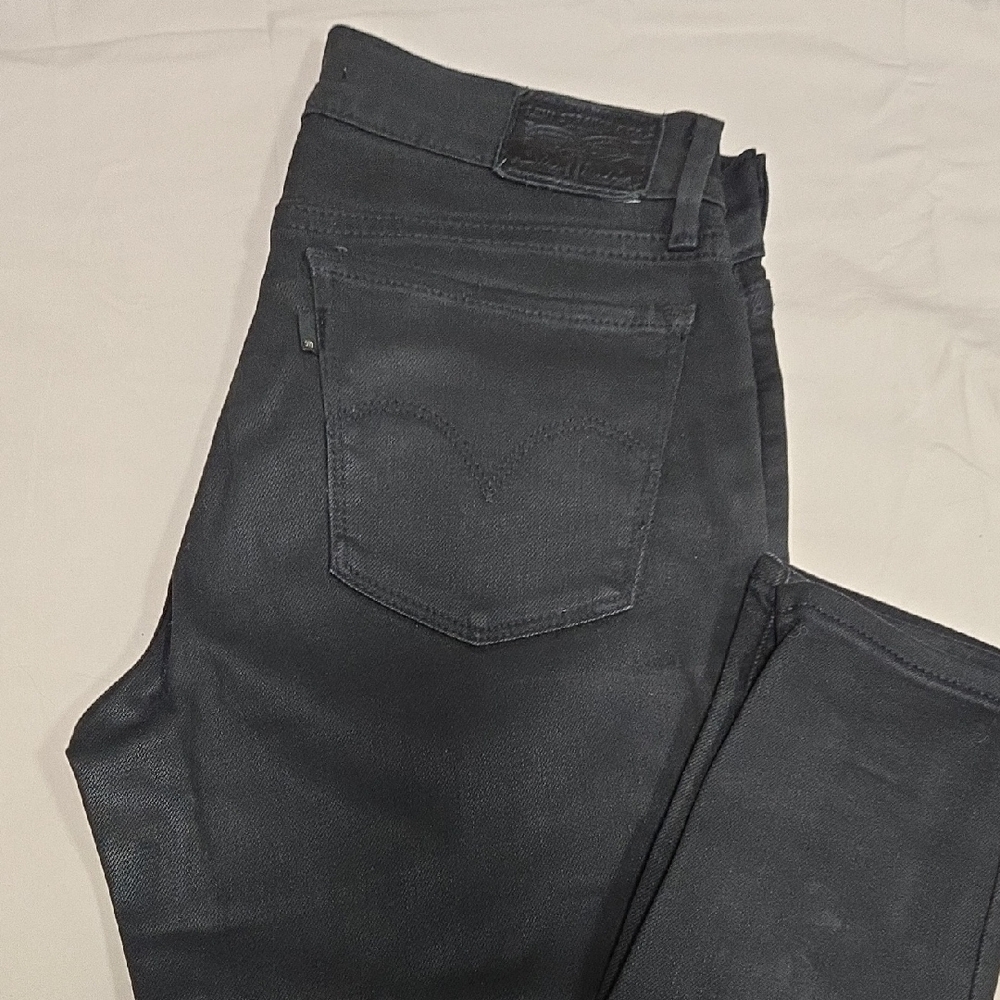 Levi's 710 Jeans